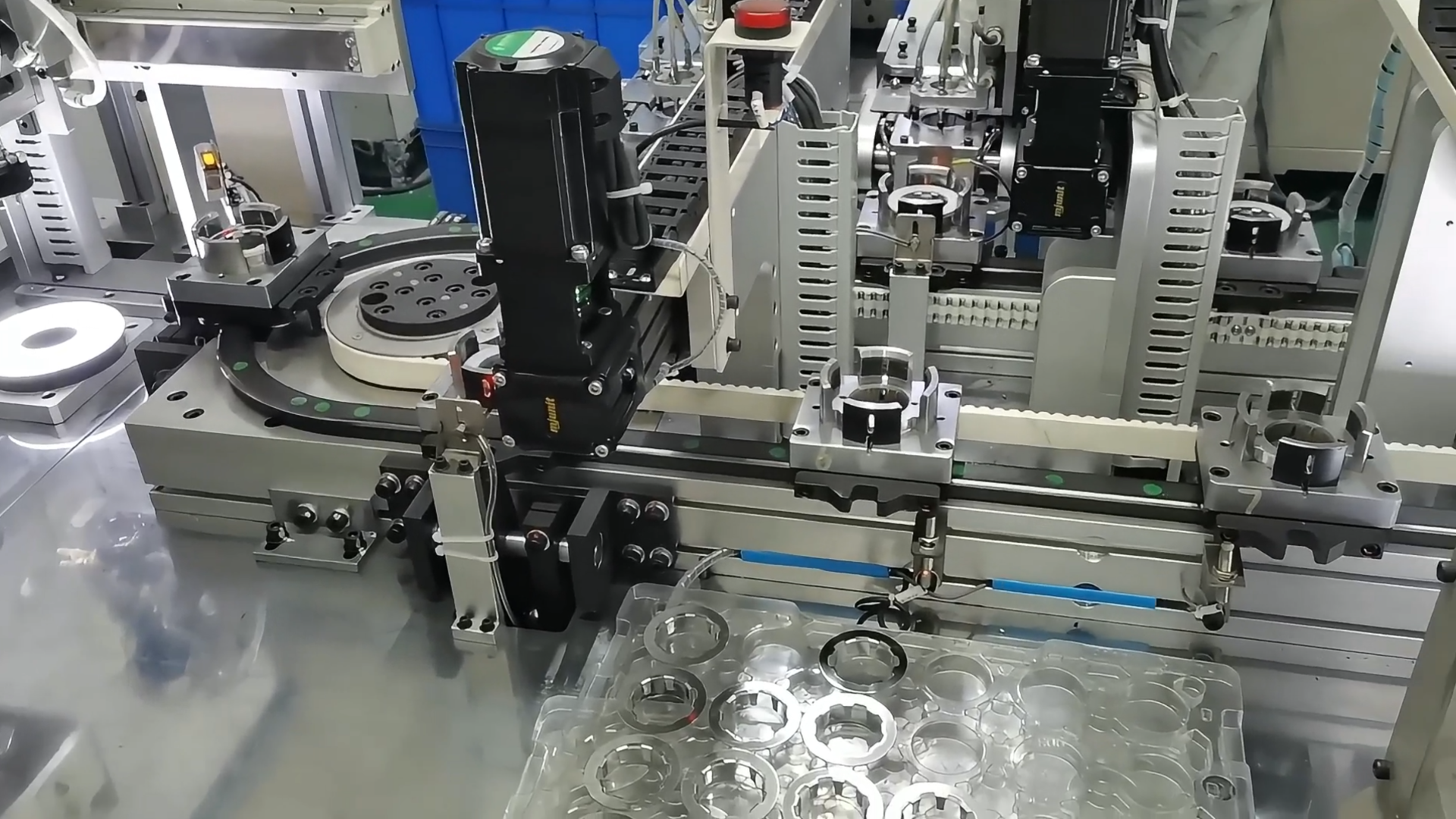 全球化竞争下汽车零部件制造升级：环形导轨运送系统怎样成为自动化妆配焦点支持？？？？？？(图1)